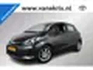 Toyota Yaris 1.5 Full Hybrid Aspiration, Navi, Cruise, 1e eign