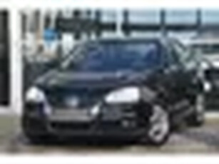 Volkswagen Jetta 2.0 FSI Comfortline Airco Nav. Trekhaak Youngtimer NAP