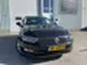 Volkswagen Passat Variant 1.6 TDI Highline (bj 2015) VIRTUALPANOCAMSTUUR/STOELVERWARMING