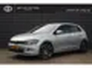 Volkswagen Polo 1.0 TSI Comfortline - AIRCO - CRUISE - NAVIGATIE - CARPLAY - PDC V+A -