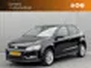 Volkswagen Polo 1.2 TSI 110pk DSG Highline Stoelverwarming Navigatie Climate Control