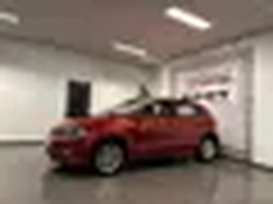 Volkswagen Polo 1.2 TSI Comfortline * Automaat / Navigatie / LM Velgen / Camera / NL Auto *