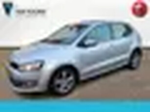 Volkswagen Polo 1.2 TSI Comfortline, navigatie,trekhaak .