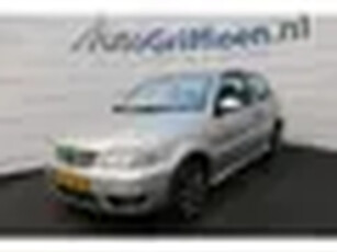 Volkswagen Polo 1.4 Trendline 4-cilinder met halfleer