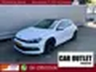 Volkswagen Scirocco 1.4 TSI Highline R-Line Clima, Stoelvw, Multimedia, LM, – Inruil Mogelijk –