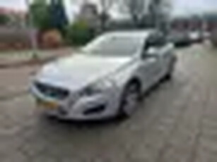 Volvo S60 1.6 T4 Summum AUTOMAAT Cruise Airco