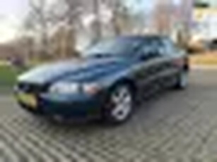 Volvo S60 2.4D Edition / airco / cruise control / nieuwe apk