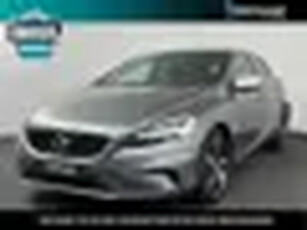 Volvo V40 1.5 T3 Polar+ Sport Panoramadak Trekhaak Achteruitrijcamera