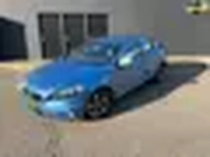 Volvo V40 2.0 D2 R-Design Business Xenon Navi NAP