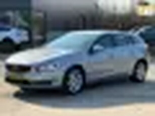 Volvo V60 2.0 D4 Momentum EXPORT 6-BAK/AIRCO/NAP