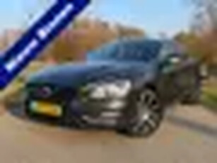 Volvo V60 2.4 D6 AWD Plug-In Hybrid Summum / Automaat / Leder / Stoelverwarming / Schuif-Kantel dak