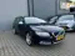 Volvo V70 2.0T R-Edition LEDER/XENON/TREKHAAK/NAVIGATIE