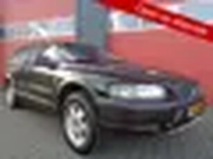 Volvo V70 Cross Country 2.4 T Comfort Line 200PK Automaat Clima Cruise Leer Trekhaak Open-Dakje