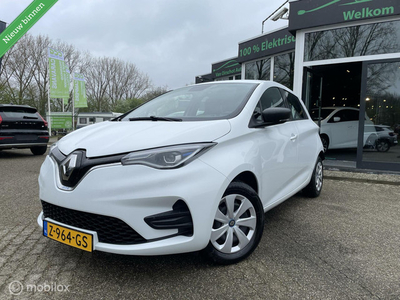 3x Renault Zoe R110 Life 52 kWh NA SUBSIDIE € 9250.-