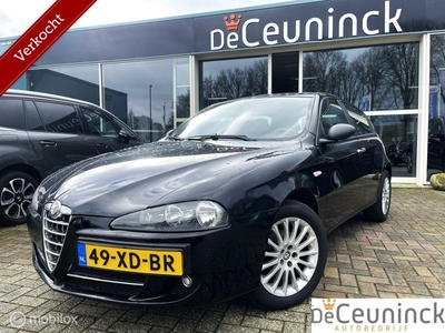 Alfa Romeo 147 1.6 T.Spark Business//Leer// Nieuwe A.P.K.