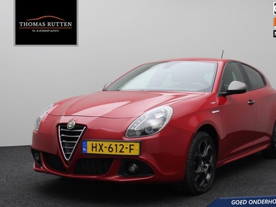 Alfa Romeo Giulietta 1.4 T Sprint 2016 | Goed Onderhouden | Airco | Navigatie | Cruise Control | Stoelverwarming | DAB+ Radio | Parkeersensoren | Stuurwiel Bediening | Boekjes | 2 Sleutels | Nationale Autopas