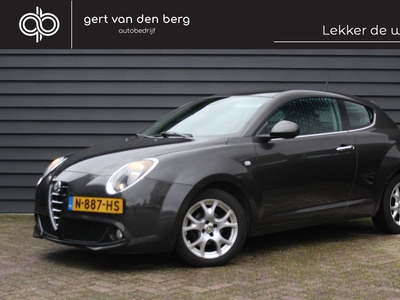 Alfa Romeo MiTo 0.9 TwinAir Distinctive - CLIMA - CRUISE - BLUE & ME - PDC ACHTER -