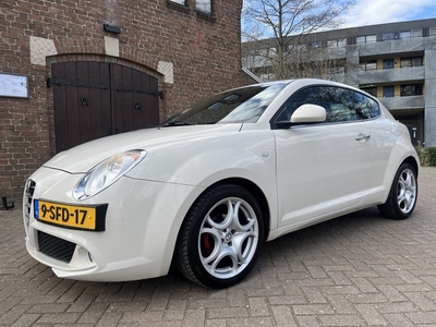 Alfa Romeo MiTo 0.9 TwinAir Distinctive Navi/Clima/Cruise/PDC