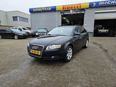 Audi A4 Avant 1.6 Pro Line Business Nette en ruime gezinsauto,Airco,Navi,Electr pakket,Apk 14-11-2024. Lees tekst goed.