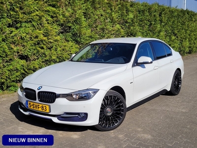 BMW 3-serie 318d High Executive Sport