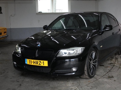 BMW 3-serie 320i High Executive