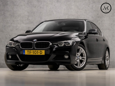 BMW 3-serie 330e M Sport 252Pk Automaat (GROOT NAVI, M-PAKKET, DEALER ONDERHOUDEN, ALARM KLASSE 3, GETINT GLAS, STOELVERWARMING, LEDEREN SPORTSTOELEN, CAMERA, ZWART HEMEL, FLIPPERS, LED KOPLAMPEN, NIEUWSTAAT)