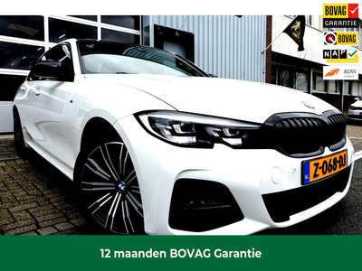 BMW 3-serie 330e M Sport White-Black LM18/PDC/LEER/NAVI/PANO