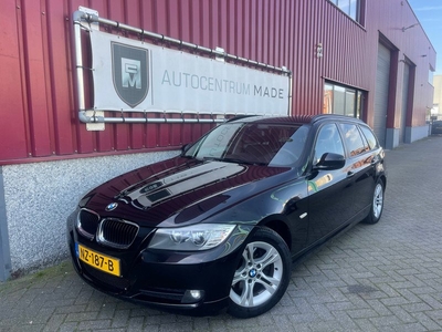 BMW 3-serie Touring 318d Corporate Lease Luxury Line // Automaat // Navi // Clima // PDC // Leder