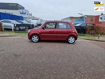 Daihatsu TREVIS 1.0/LIEFHEBBER/AIRCO/BOEKJES/KIJK SNEL!!