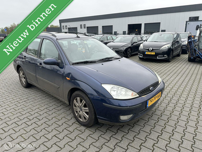 Ford Focus Wagon 1.6-16V Ambiente LEER APK