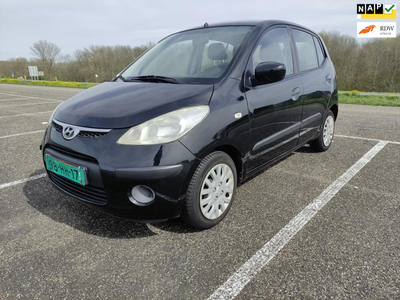 Hyundai I10 1.1 Dynamic Cool ( Elektrische ramen v en achter en airco)