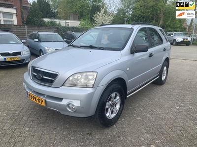 Kia Sorento 2.4i LX // Nieuwe APK // Airco // Trekhaak