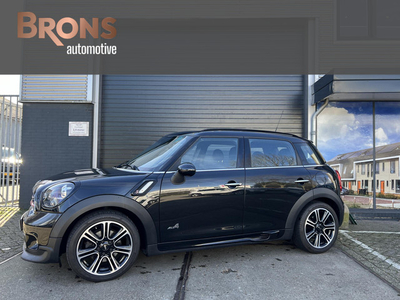 Mini Countryman 1.6 190PK Cooper S ALL4 JOHN COOPER WORKS Pakket