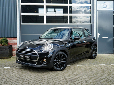 Mini Mini 1.2 One Chili, Navigatie prof. (grote scherm), Automaat, Cruisecontrol, Airco, 17 inch velgen, USB, etc.