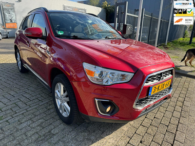 Mitsubishi ASX 1.6 Cleartec Intense , panorama, navi, cruise, keyless-go, trekhaak, xenon, 2e eigenaar nieuwstaat!! 113.000 n.a.p