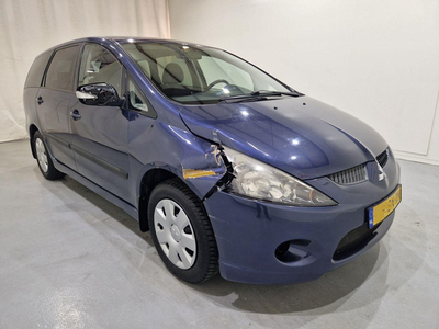 Mitsubishi Grandis 2.4-16V Intense AUT 7.Pers Navi AC 121Kw