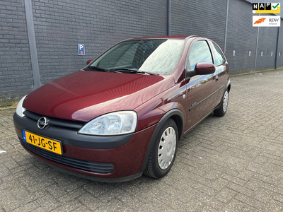 Opel Corsa 1.2-16V Comfort Zeer lage kilometerstand!