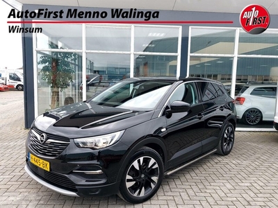 Opel Grandland X 1.2 Turbo Business Executive