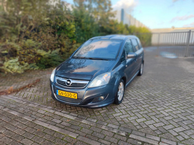 Opel Zafira 1.7 CDTi Edition 2010 Pano leer xenon navi full