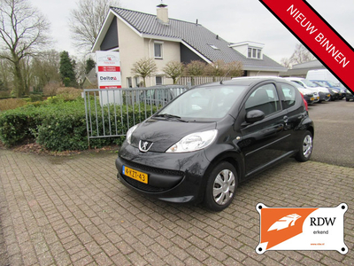 verkocht Peugeot 107 1.0-12V XR Nette Auto