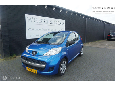 Peugeot 107 1.0-12V XR NIEUW BINNEN ( 2e eigenaar! lage km)