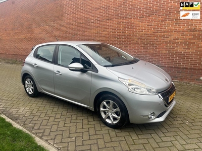 Peugeot 208 1.2 VTi Active Navi Cruise Pdc