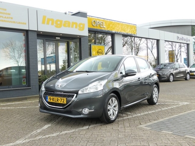 Peugeot 208 1.2 VTi Envy Navigatie Park Pilot