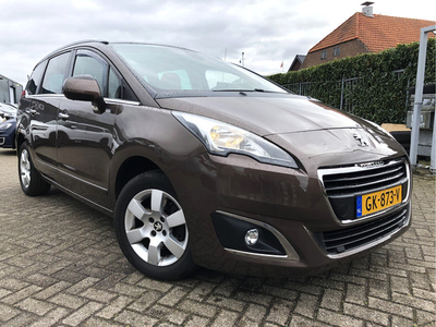 Peugeot 5008 1.2 131pk PureTech Style 7 Persoons Navi/Leer/Pano/Climate/Cruise/Nieuw!!