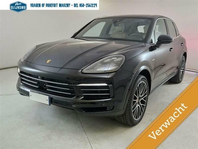 Porsche Cayenne 3.0 E-PlugInHybridPanoVerwarmdeAchterbank