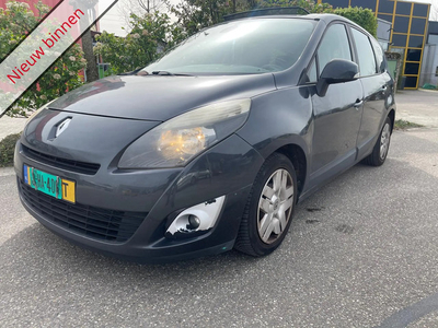 Renault Grand Scénic 1.5 dCi Dynamique 7p. 1.5 DCI 7 Persoons,Trekhaak,Zeer goed onderhouden.