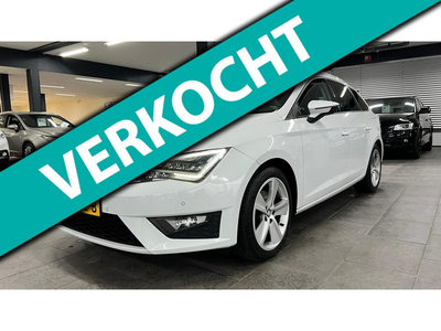 Seat Leon ST 2.0 TDI FR Connect navigatie climate controle camera half leer lm-velgen cruise pdc v+a trekhaak led vol auto