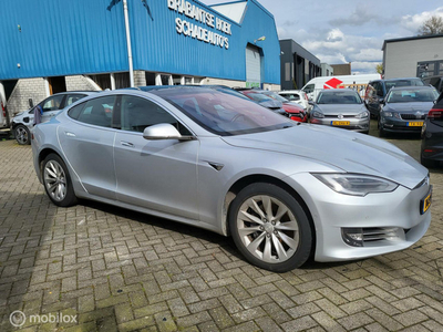 Tesla Model S 75D Base