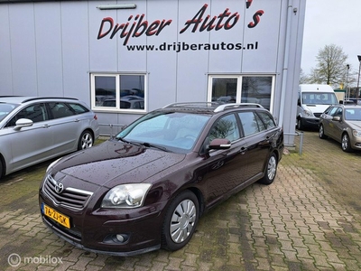 Toyota Avensis Wagon 1.8 VVTi Luna Business