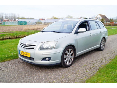 Toyota Avensis Wagon 2.0 VVTi Luna Business Leder